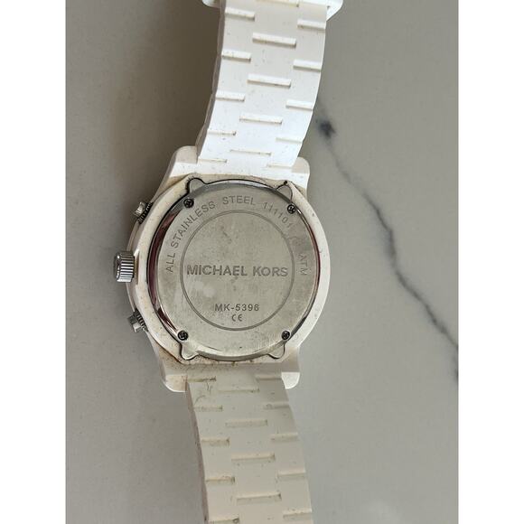 MICHAEL KORS Women’s Chronograph Watch MK5396 - Picture 7 of 7